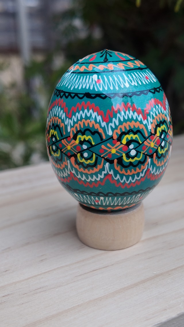 装飾用木製プィサンカ（イースターエッグ）with stand　コロミヤモデル