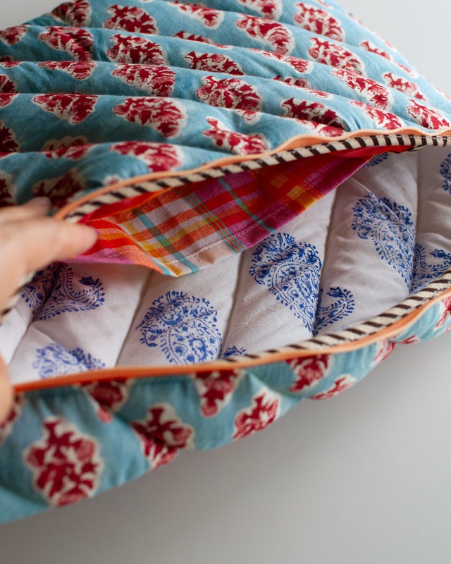 Block quilt Laptop Sleeve.<Dancing Coral>