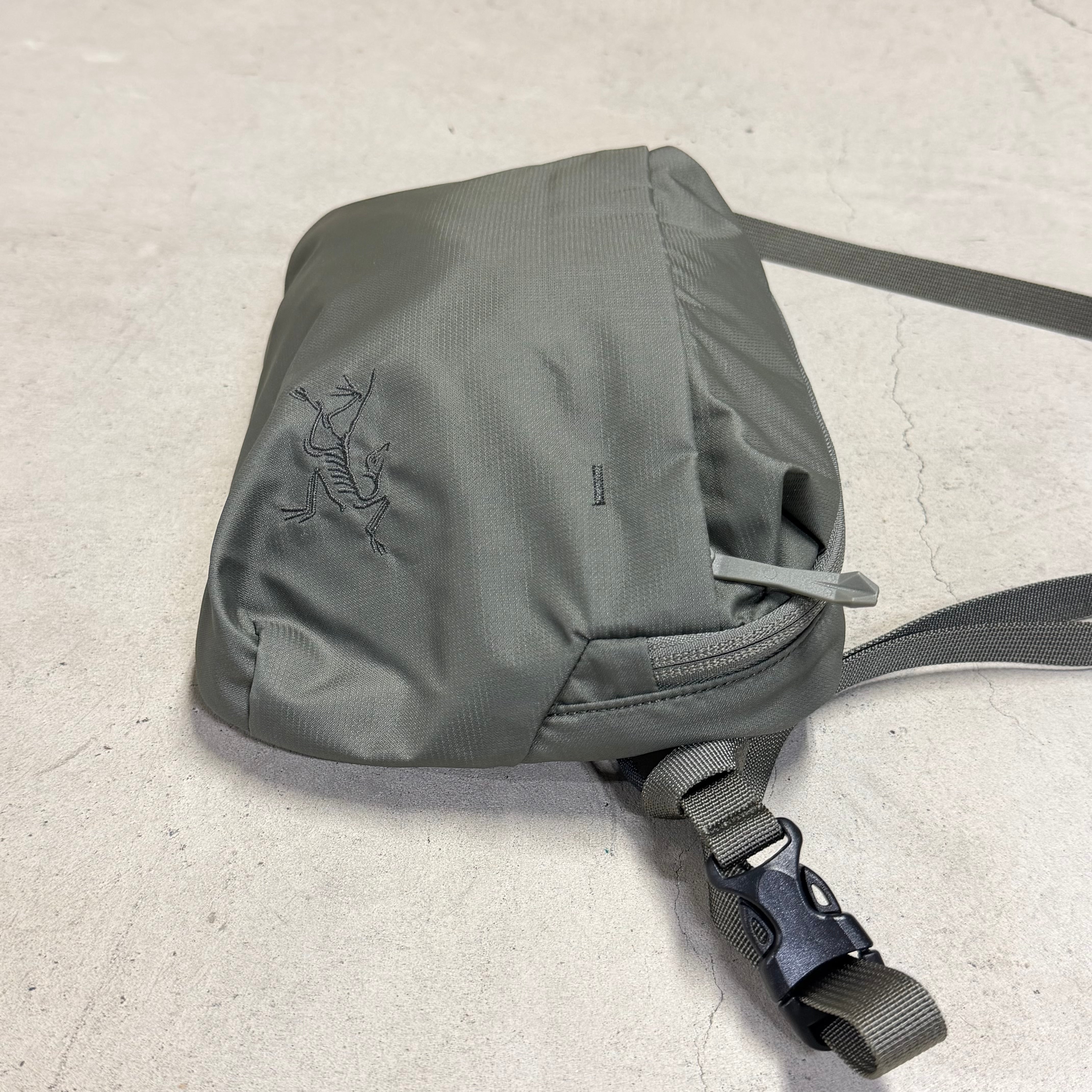 ARC' TERYX HELIAD CROSSBODY FORAGE | safarionline