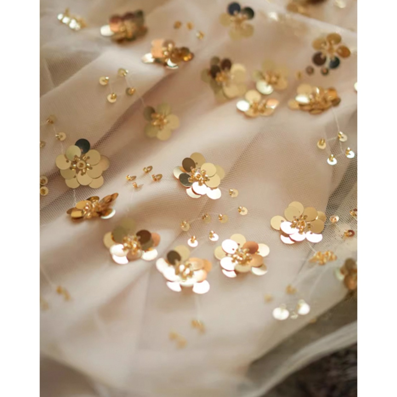 キラキラフラワーモチーフスパンコールブラウス Y0056