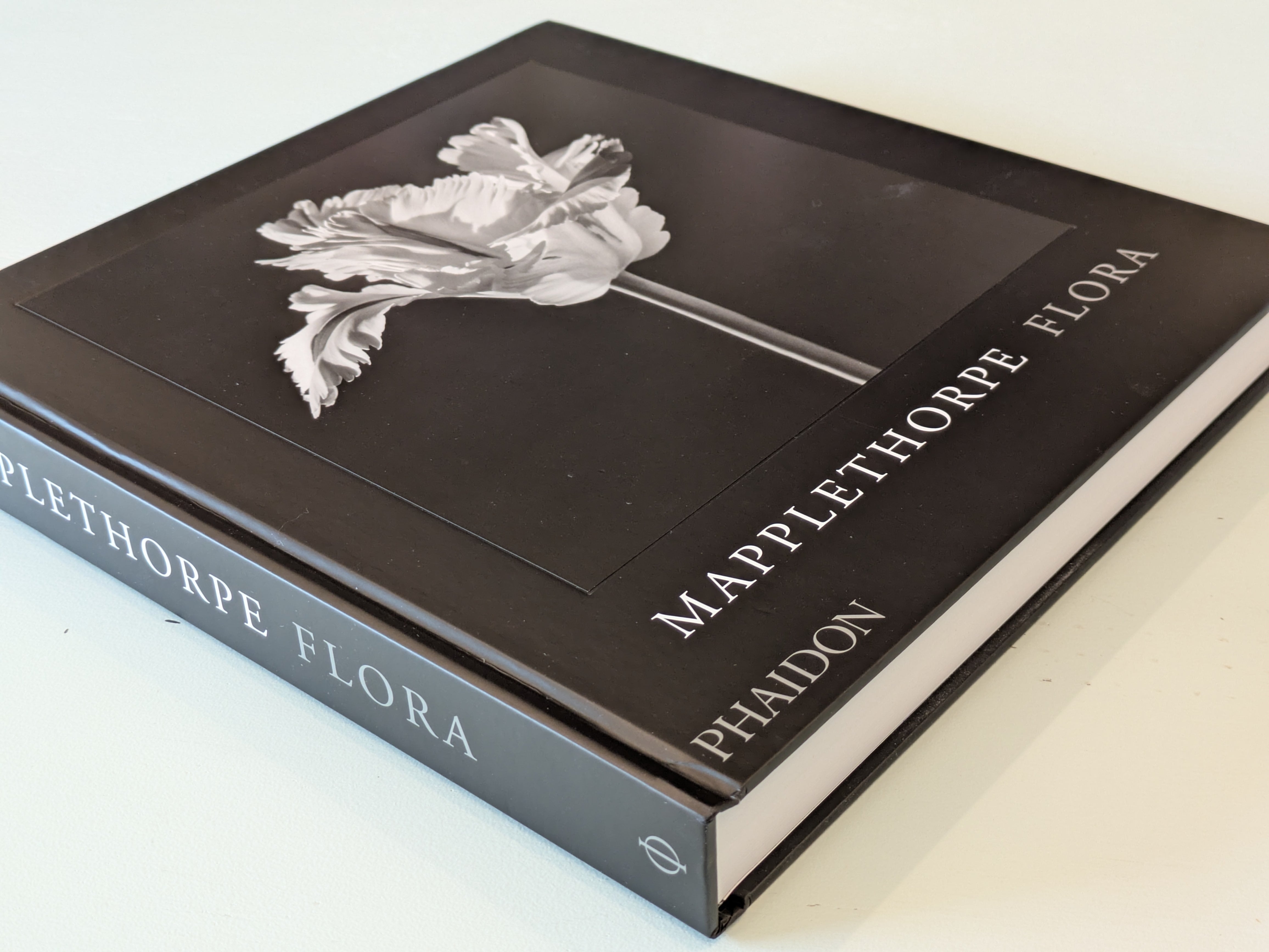 Mapplethorpe Flora : The Complete Flowers : Robert Mapplethorpe