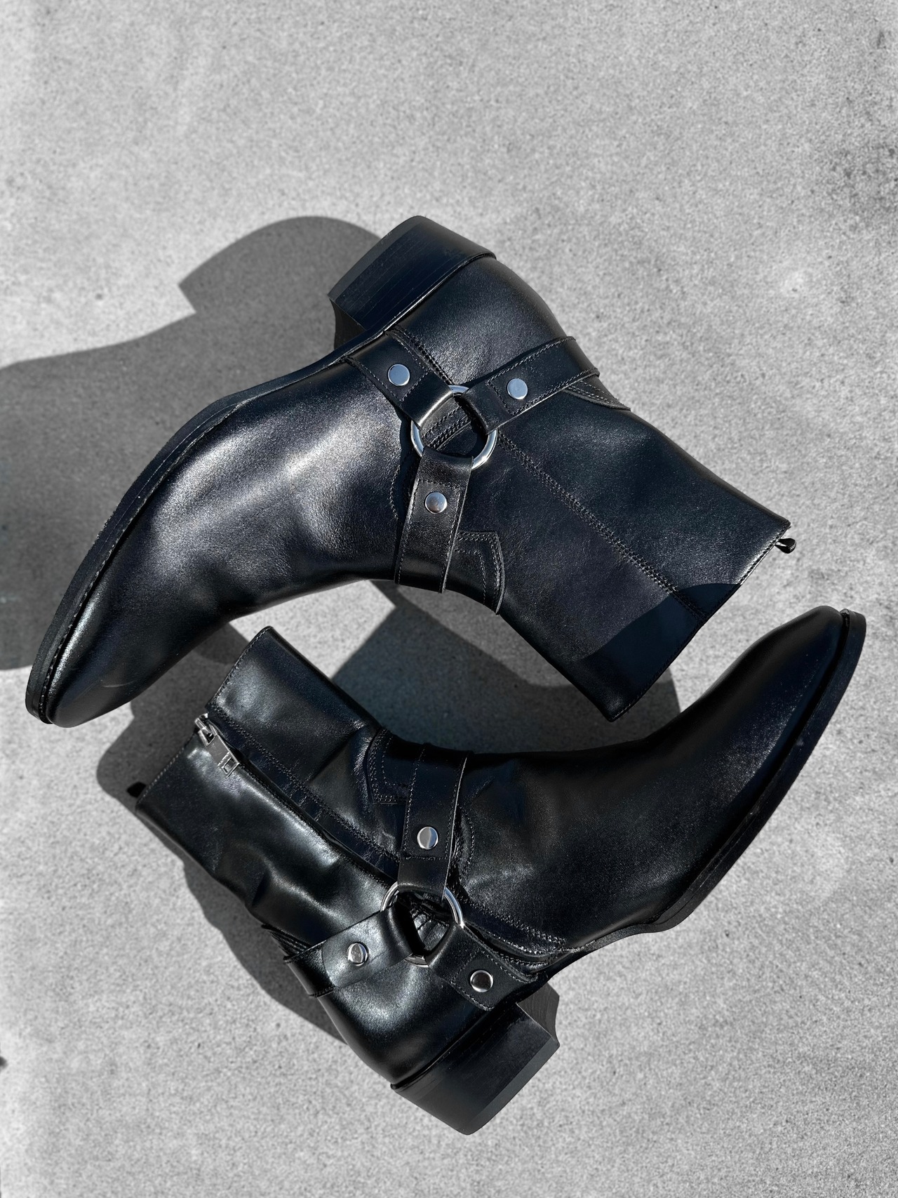 Ringed Chelsea Boots