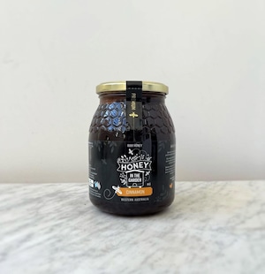 Honey in the garden  Cinnamon シナモン 1kg