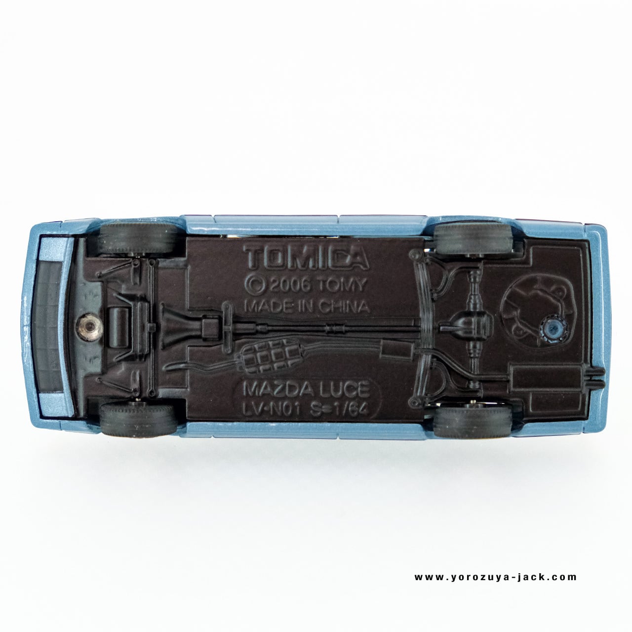 トミカリミテッドヴィンテージネオ LV-N01a マツダ ルーチェ XG-S