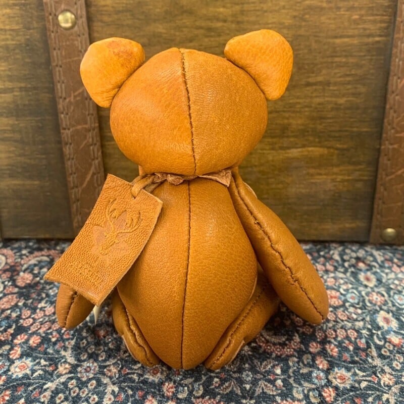 ジビエレザー鹿革ベルベア★端革を使ってアップサイクル「ベルズベア」写真の1点販売です　キャメル系