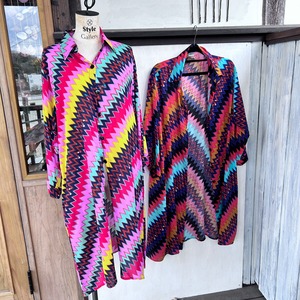 サラサラ柄シャツ