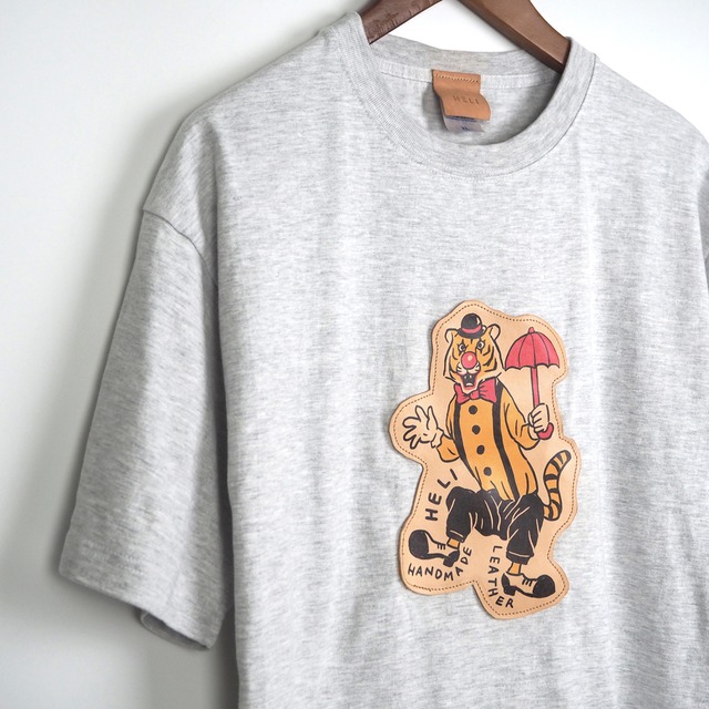 Short-sleeved T-shirt with artistic leather patch “Tiger Clown” (5 colors)