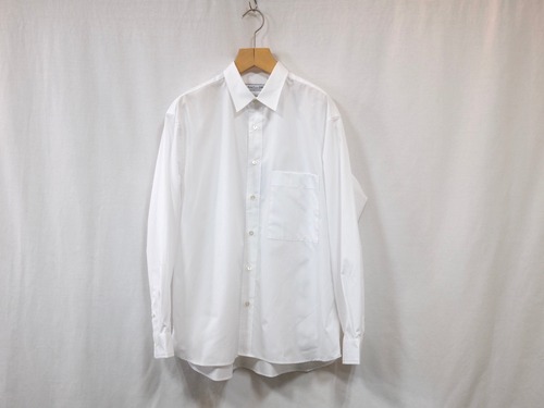 UNIVERSAL PRODUCTS.” T.M. REGULAR COLLAR L/S SHIRT WHITE””