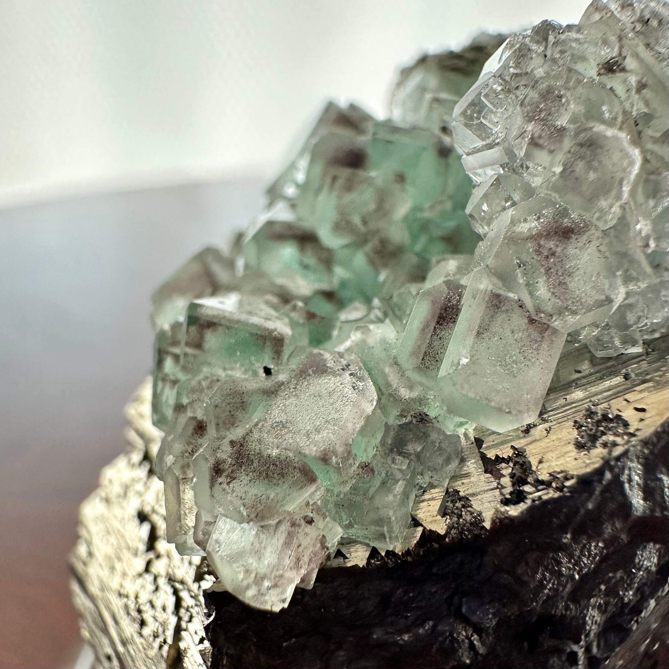 フローライト / アルセノパイライト【Fluorite with Arsenopyrite