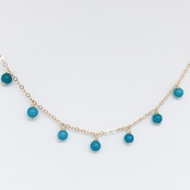 差し色におしゃれを楽しむ！ターコイズK14gfチェーンネックレス ne1110