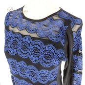 社交ダンス 衣装 スタンダード トップス レッスンウェア レディース 黒 青 ブルー系 ブラック系 レース 長袖 練習着 花柄 バイカラー シック おしゃれ 伸縮性 フォーマル プロフェッショナル カスタマイズ可能 舞台 衣装 上品 普段使い エレガント スタイリッシュ ダンスレッスン 講師向け コスチューム モダン ダンスウェア ブラウス デザイン トレーニング ウェア