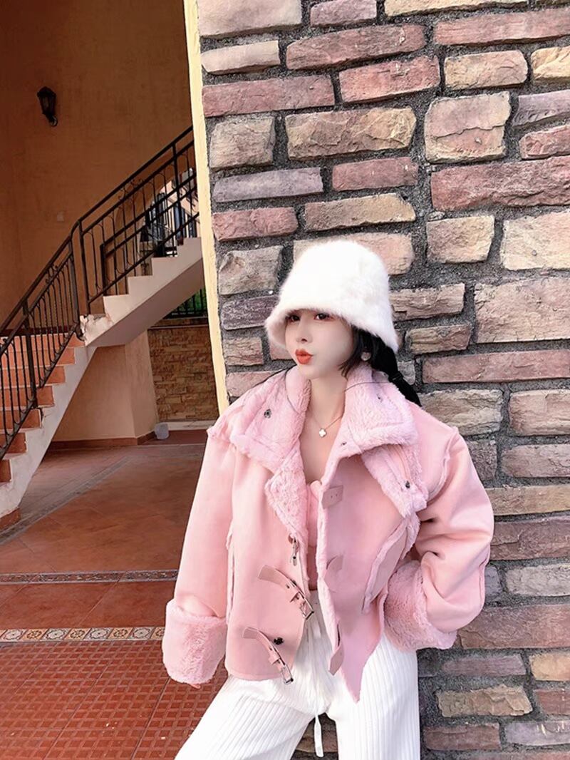 コート 革ジャン ファー ハイネック 茶色 セーター ピンク 可愛い 原宿