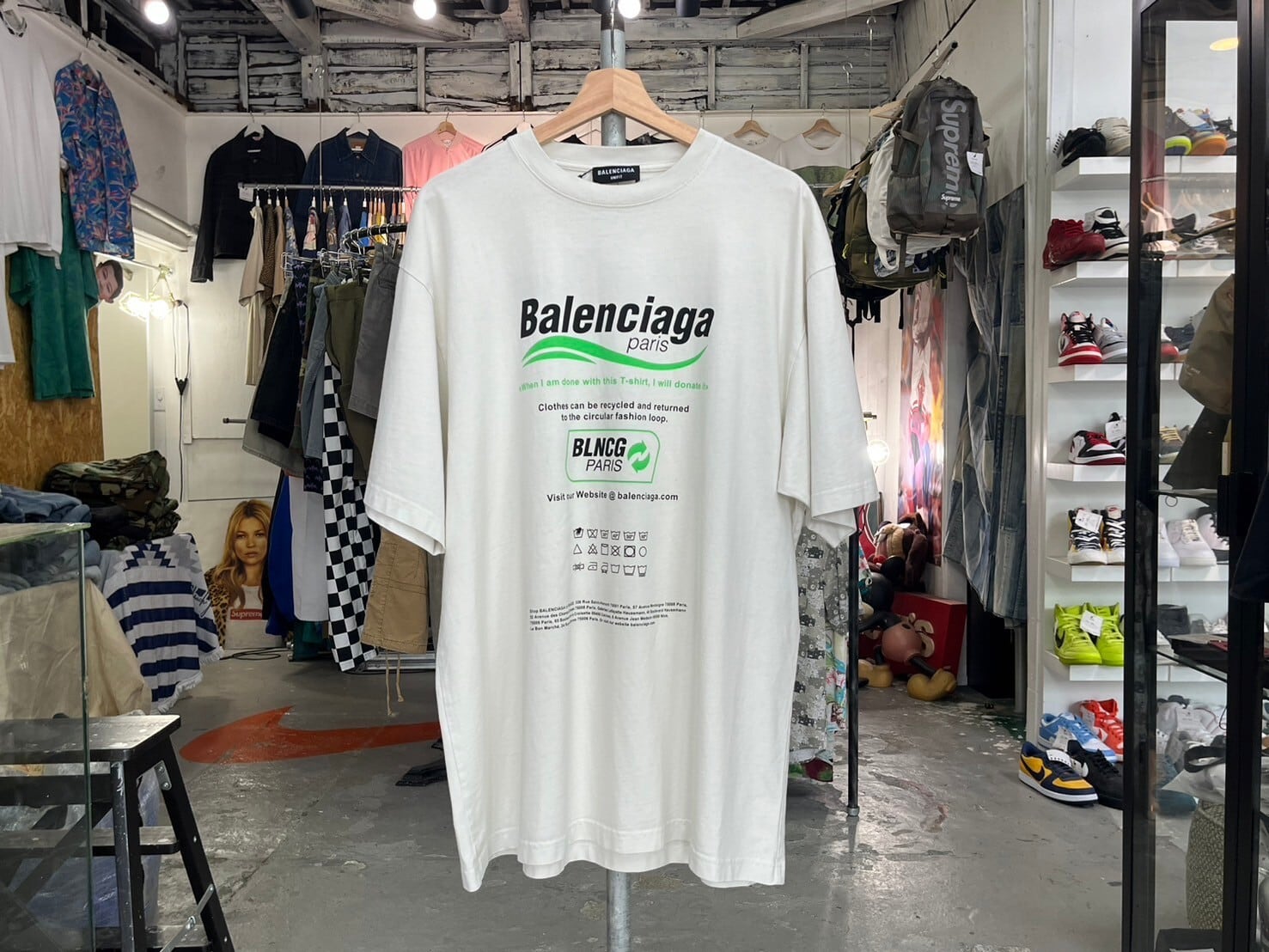 BALENCIAGA DRY CLEANING BOXY TEE NATURAL XXS 651795 64329 | BRAND 