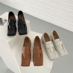 square toe low heel loafer N20262