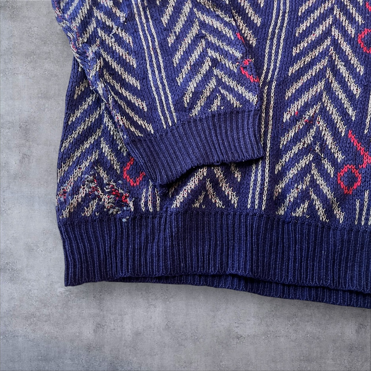 90s “Scissors Pattern” Geometric Knit Sweater