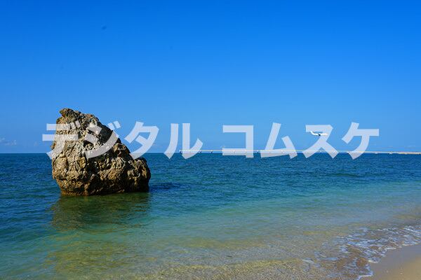 komusuke07_1_海・川・滝_011_豊見城 瀬長西ビーチ (1枚シリーズ)