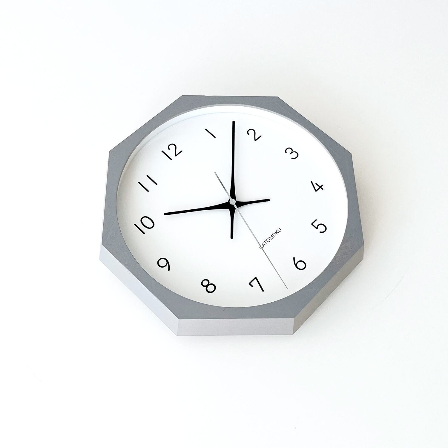 KATOMOKU muku clock 13 八角形 グレー km-104GR8 掛け時計 | 加藤木工