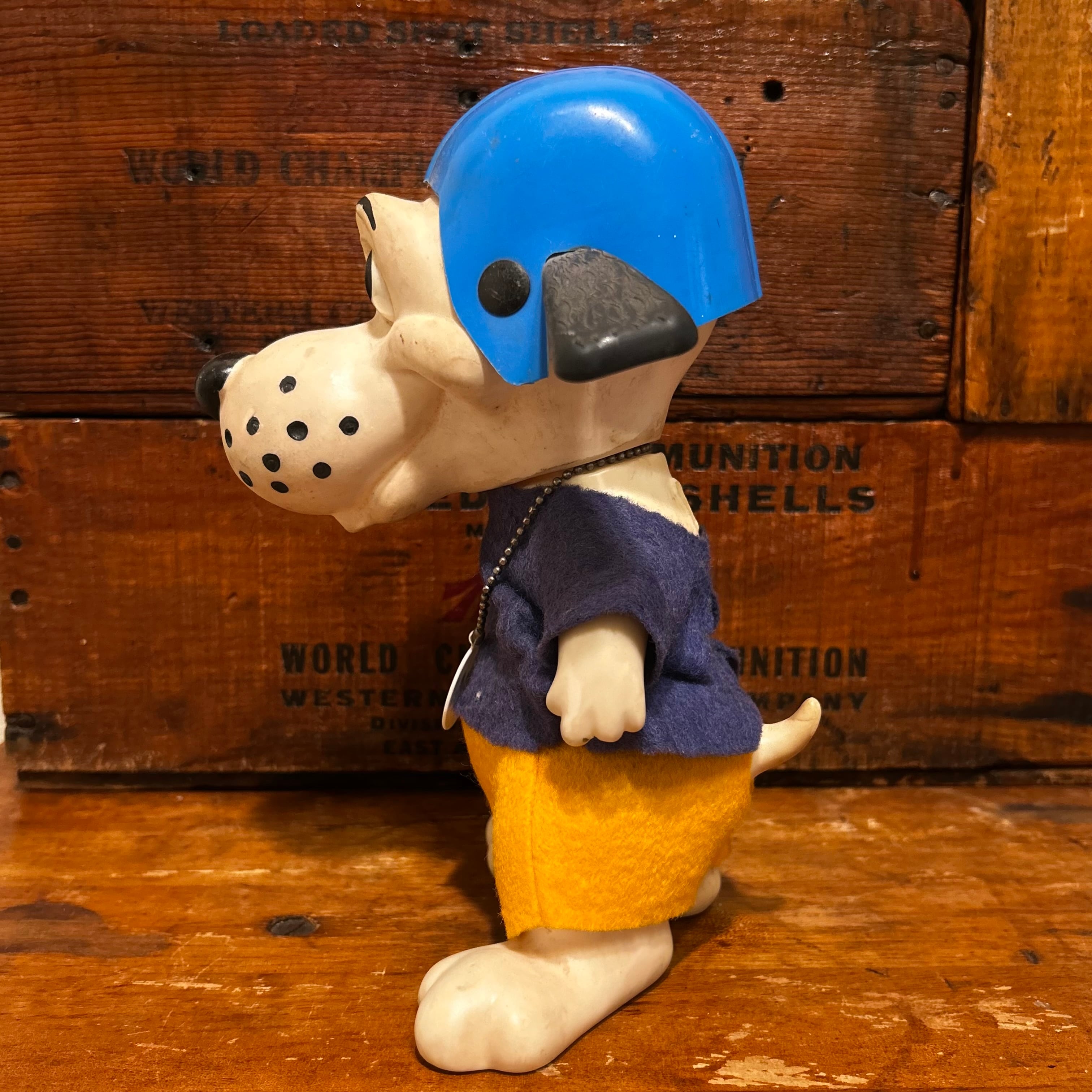 ロイデスドッグ・ノベルティバンク フットボール ドッグ ソフビ 貯金箱