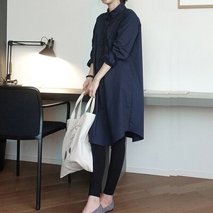 コットン 長袖 ロング丈 ルーズシャツ レディース トップス シャツ ブラウス プルオーバー シャツワンピ 羽織 ロング 丈長 襟付き 角襟 ポケット 前開き 綿 かわいい 大人可愛い きれいめ シンプル カジュアル 上品 おしゃれ こなれ感 ルーズ 無地 春 夏 秋 ママ マタニティ 通勤 デート お出かけ 旅行 公園 女子会 休日 ショッピング カフェ 重ね着 韓国 楽ちん 体型カバー 普段使い 着回し レイヤード 定番 S M L XL ゆったり 白 ホワイト ネイビー