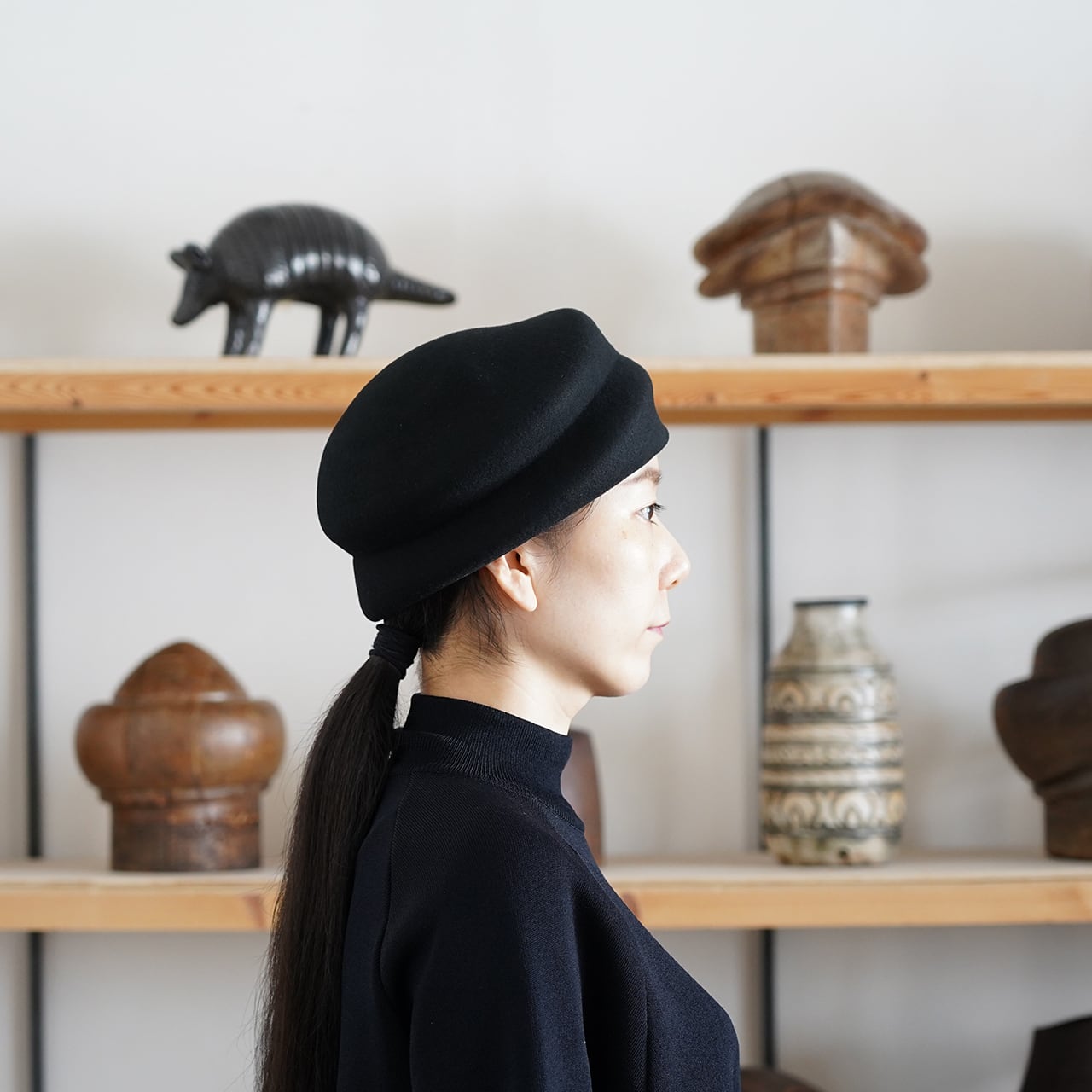 PoANCA Casa Mila toque トーク帽　ブラック 84348c812bd99239b6b0747aa799eb