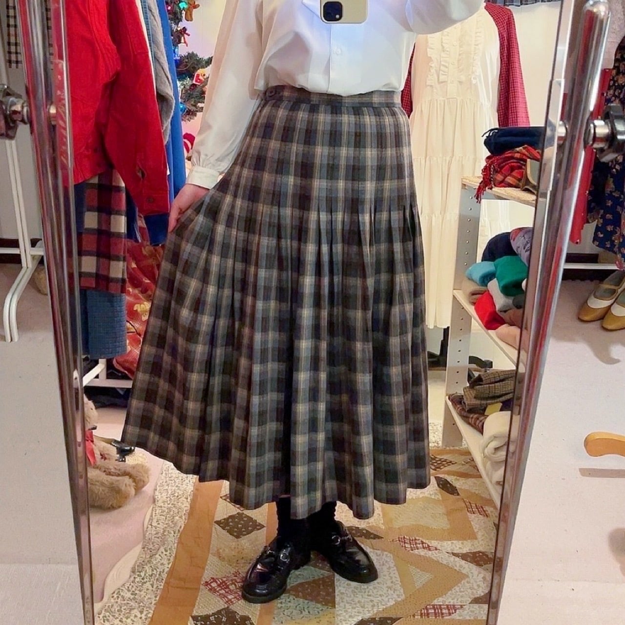 brown check tuck wool skirt