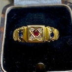 【9月限定サファイアSALE】 1900年ミレニアムアンティークリング　イギリス　英国　フルホールマーク18金の指輪　ルビー　サファイア　ダイヤモンド