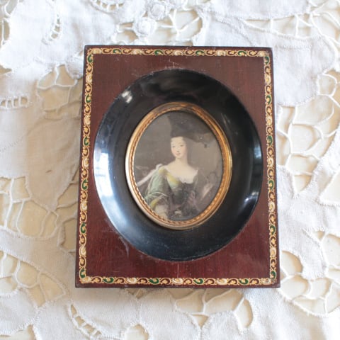 Interior | Antique Paris6e