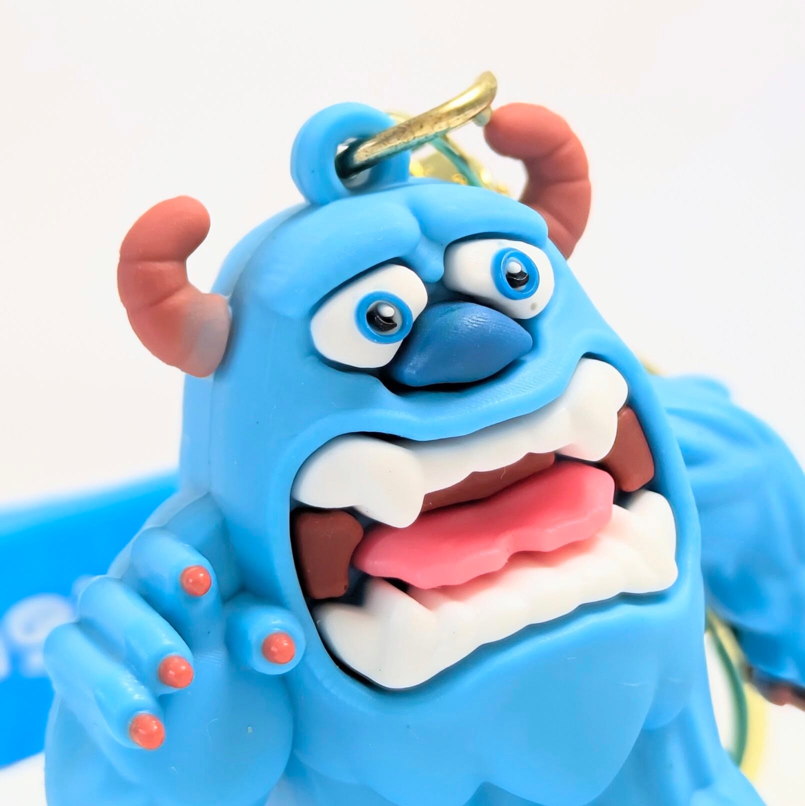 【 Monsters, Inc.  ( モンスターズ・インク ) 】『 ジェームズ・P・サリバン / サリー 』 3D Rubber KeyHolder / 3Dラバーキーホルダー〚アメリカン雑貨 アメトイ〛