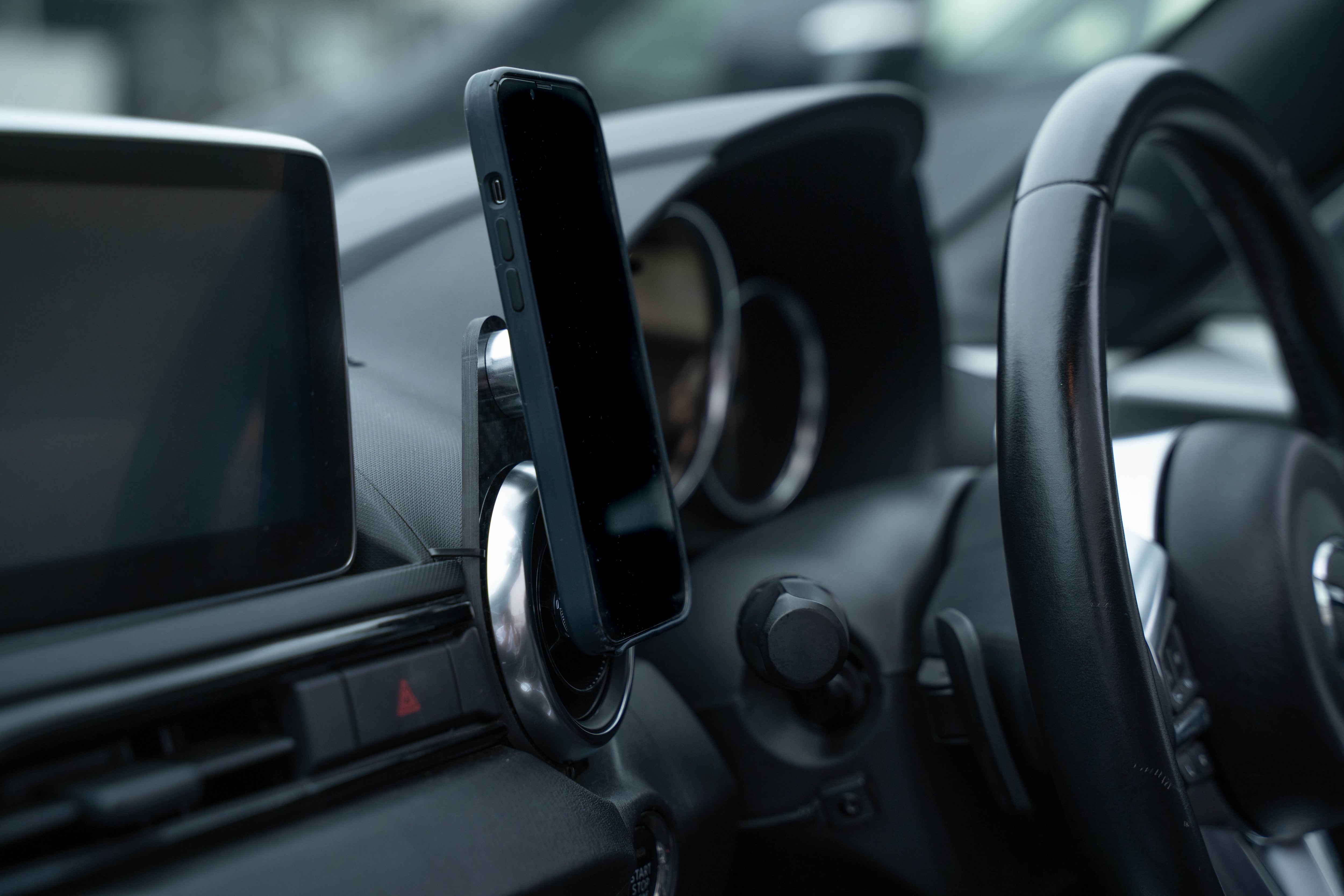 NDロードスター専用スマホホルダー MagSafeモデル2 | NAモータース
