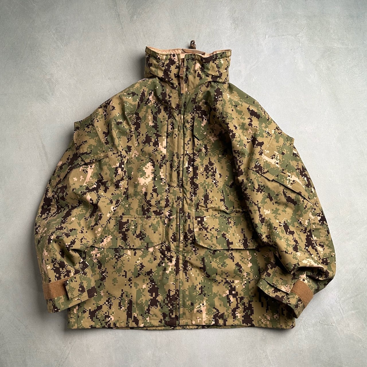 U.S.NAVY NWU GORE-TEX ゴアテックスパーカー ナイロン U.S.NAVY NWU GORE-TEX ゴアテックスパーカー ナイロン