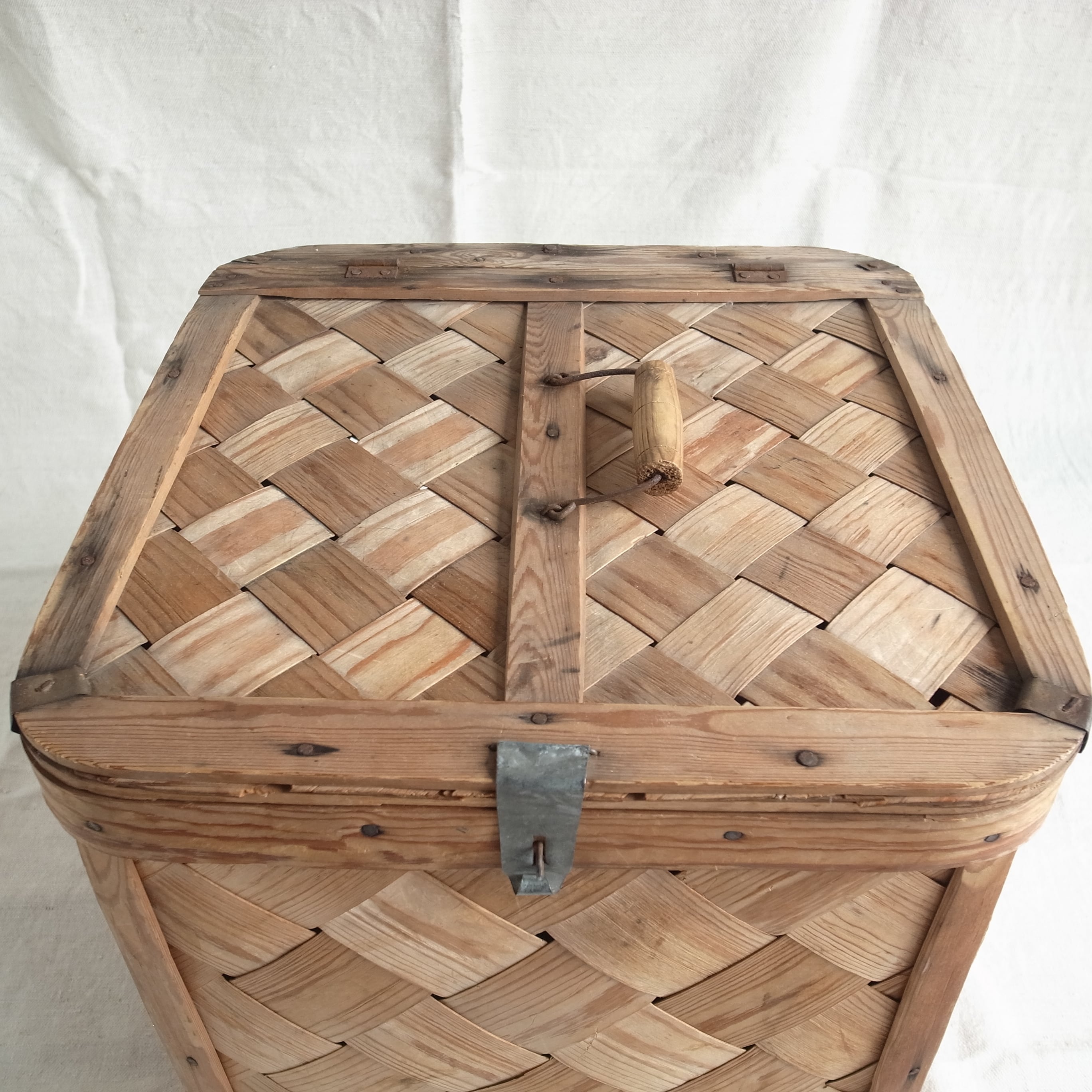 Spånkorg / スポーンコリ cube | troldhaugen antiques | 北欧 Spånkorg / スポーンコリ cube | troldhaugen antiques | 北欧