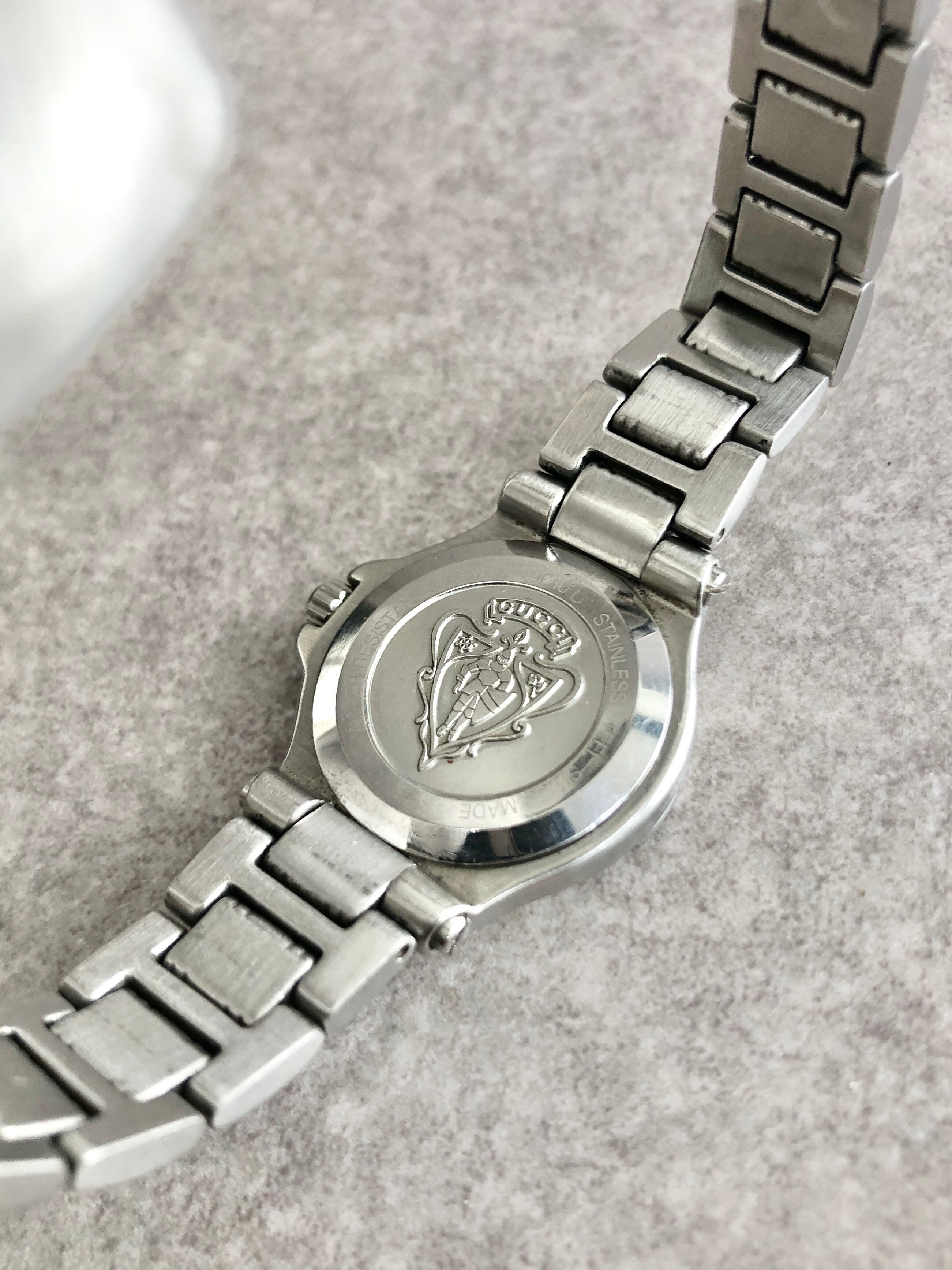 GUCCI グッチ 腕時計 シルバー GG ステンレススチール 9040L vintage