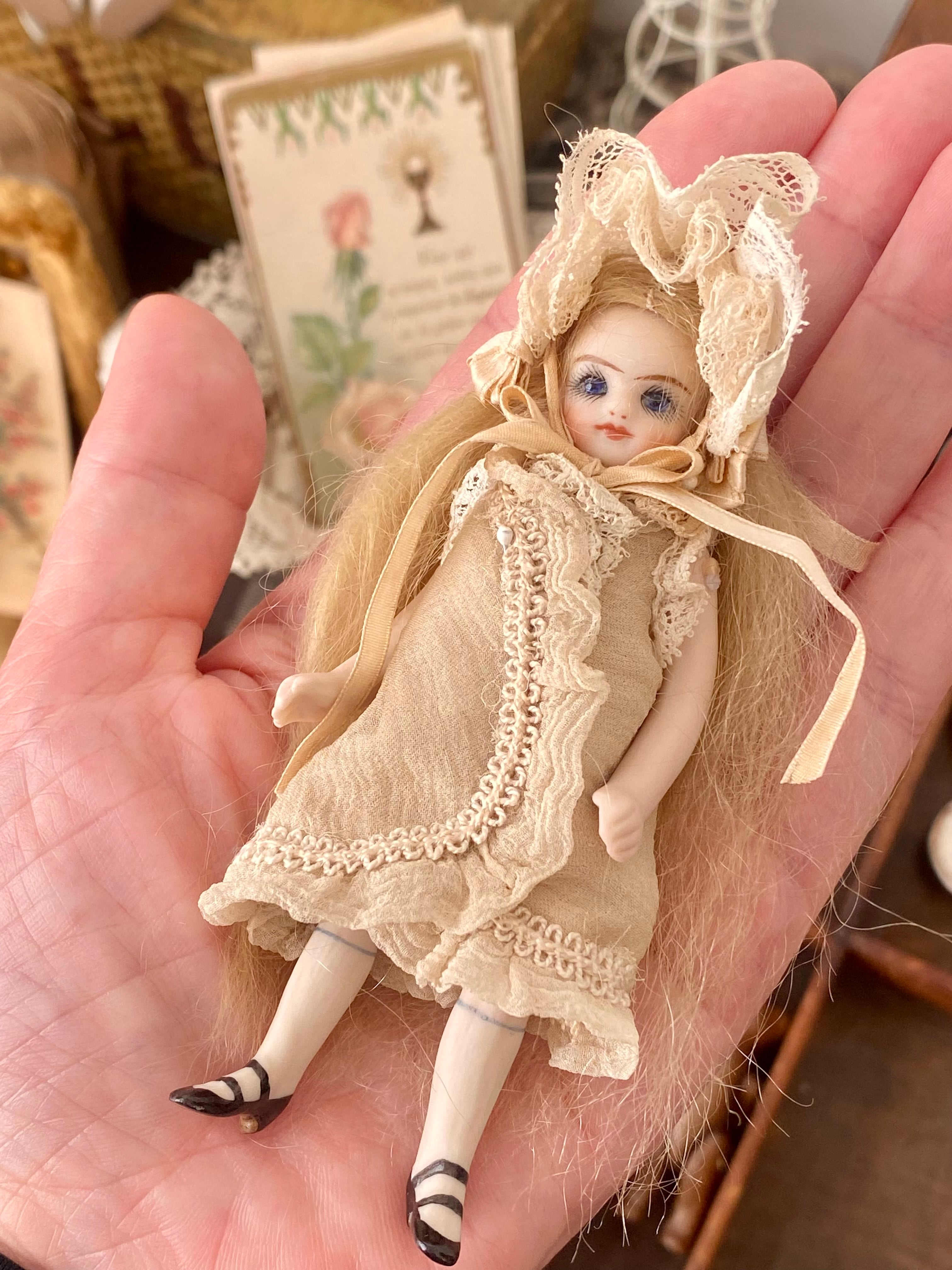 完成ドール】フレンチミニョネット/ オールビスク/ 10.5cm