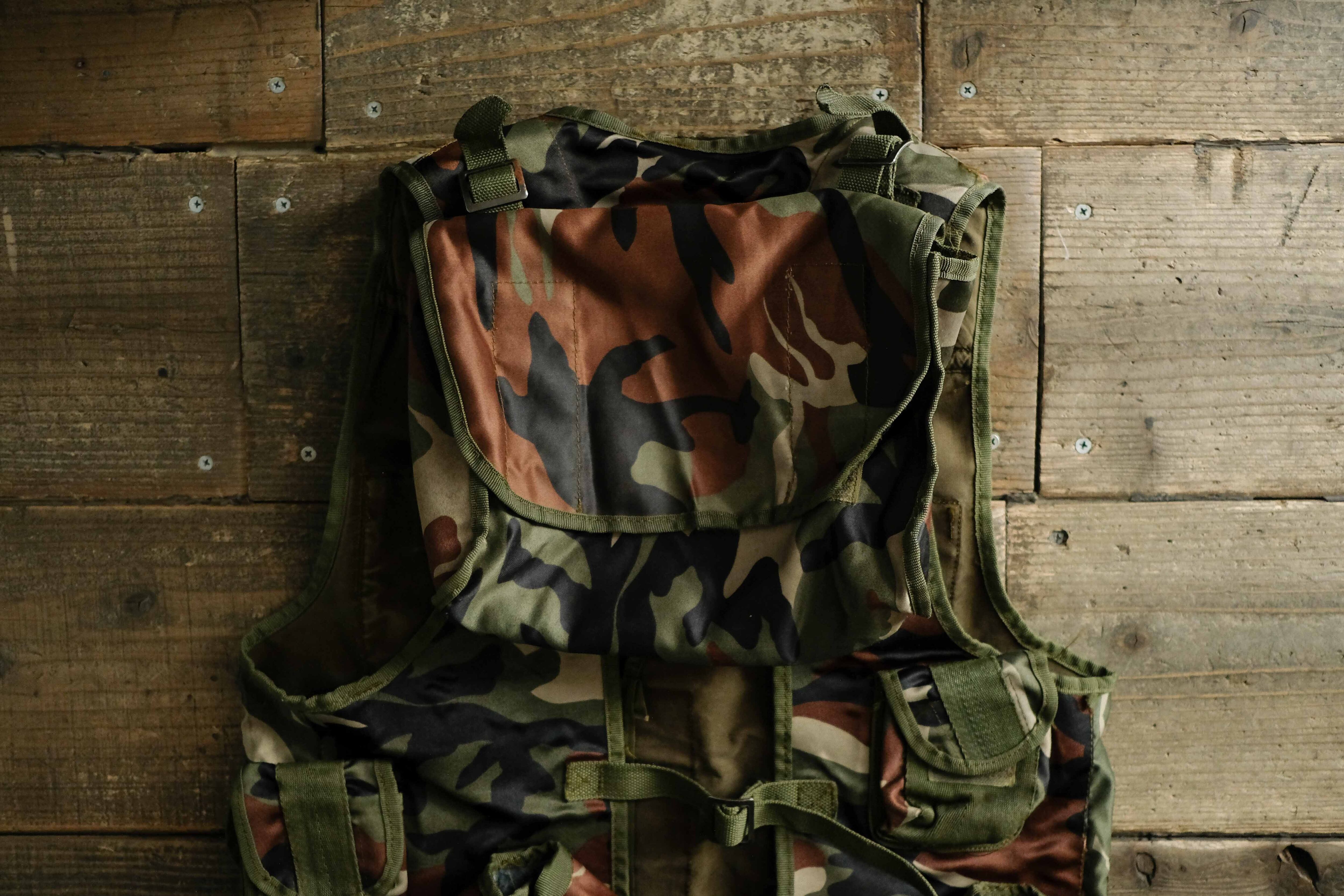 SWAT社製 SOEベスト・ベルト付き ウッドランド迷彩 SWAT社製 SOEベスト・ベルト付き ウッドランド迷彩 サバゲーアイテム