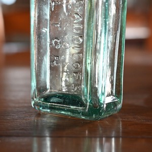 Bottle / ボトル【A】〈 花瓶・フラワーベース・ガラス・インテリア・アンティーク・ヴィンテージ 〉114233