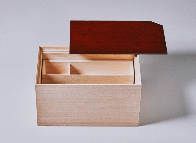 お道具箱－結－（溜塗） /  Tool box -Yui- (Red brown urushi coating)