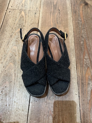 MARNI / vintage Black sandal heel.