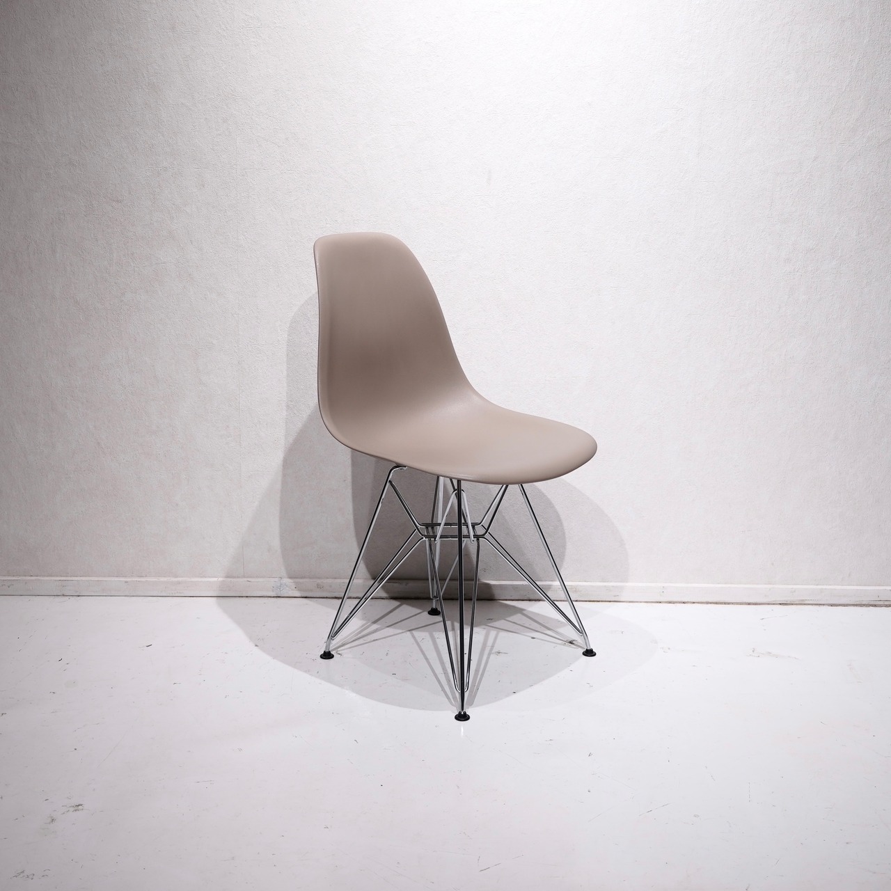 Herman Miller Eames Molded Plastic Side Shell Chair / ミッドセンチュリー Charles&Ray 名作 デザイナーズ チェア ハーマンミラー イームズ サイドシェルチェア