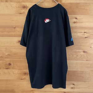 【NIKE】刺繍ロゴ Tシャツ 黒ボディに刺繍ロゴがカッコ良いTシャツ X-Large US古着 アメリカ古着