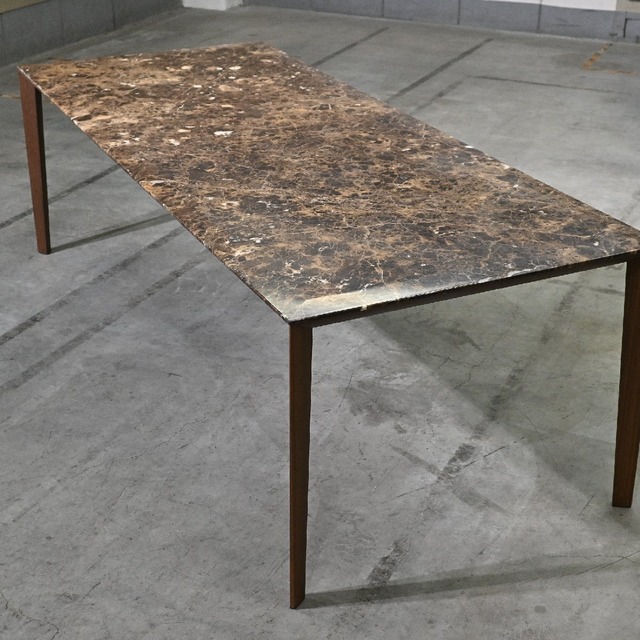 ★ Molteni&C 211万「FILIGREE/フィリグリー」ダイニングテーブル ユーカリ材 ロドルフォ・ドルドーニ 大理石 arflex取扱い モルテーニ【中古家具/中古インテリア/USED家具ユーズド家具/リサイクル】