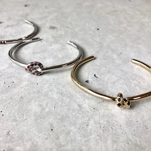 【LB-8BR】Knot bangle　BK Sapphire ×G　　Cinnamon garnet×S ＜再入荷＞