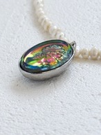 Iris（イリス） ー 3WAY ヴィンテージインタリオと淡水パールのネックレス