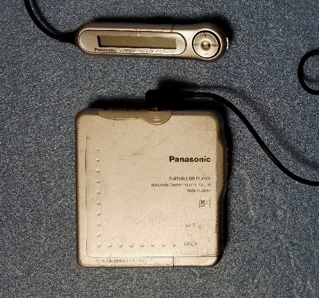 動作確認済・充電池新品】panasonic ポータブルMDプレーヤ MJ-59