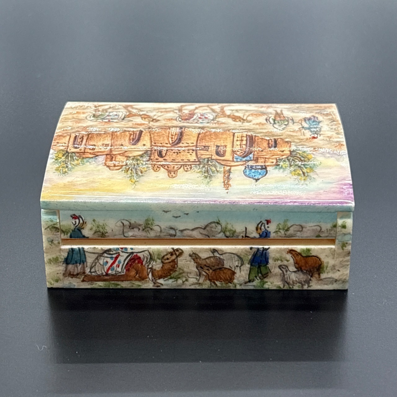 キャメルボーンの小箱【040】