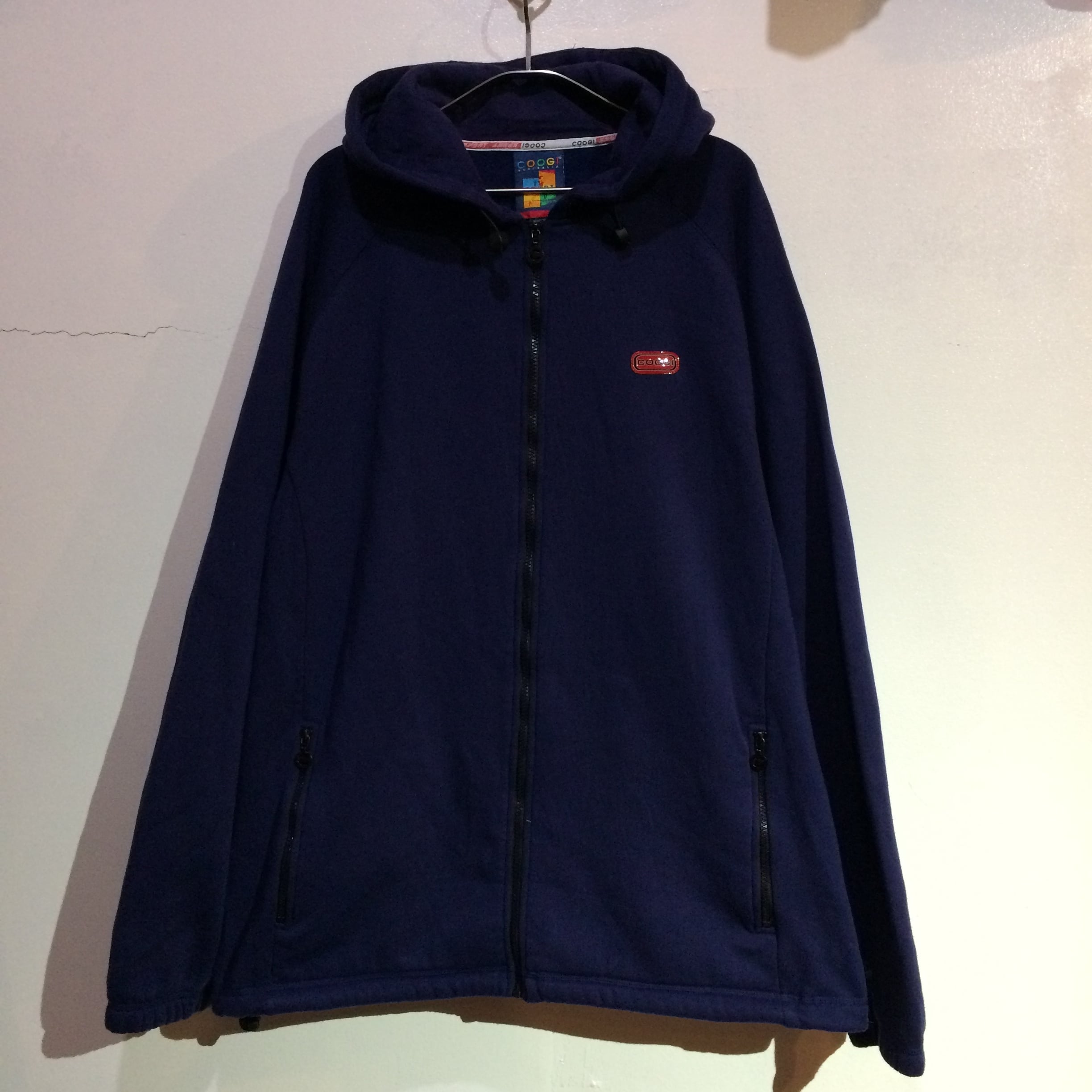 送料無料』 COOGI クージー ロゴプリントジップアップパーカー 2X 