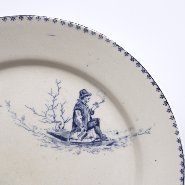 Creil et Montereau クレイユ エ モントロー “Teniers” 日常の風景のプレート /B