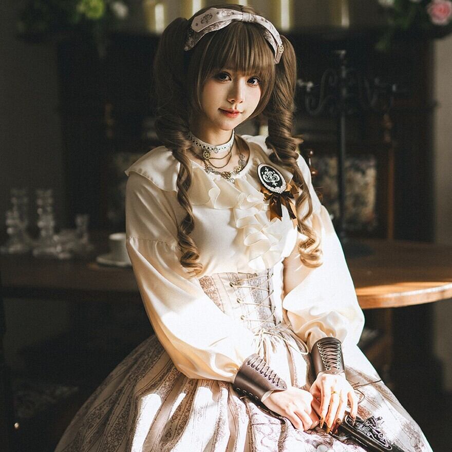 ロリータファッション パンク・個性派ロリィタ 黒・杏色 シャボタイ