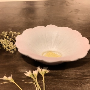 【'24 春】 Flower Carnation カーネーション 花豆皿(幅7cm)