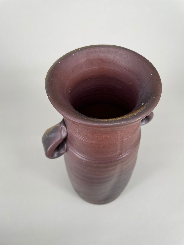 耳付備前花入れ