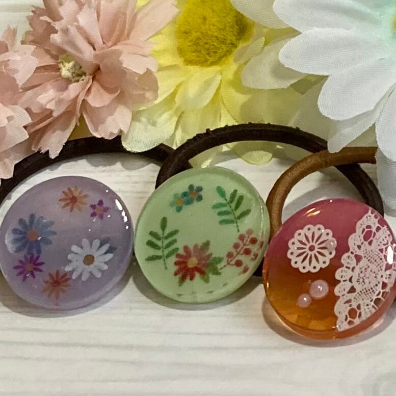 A-105♡お花レジン ヘアゴム 出品セール♡A-105♡お花レジン ヘアゴム